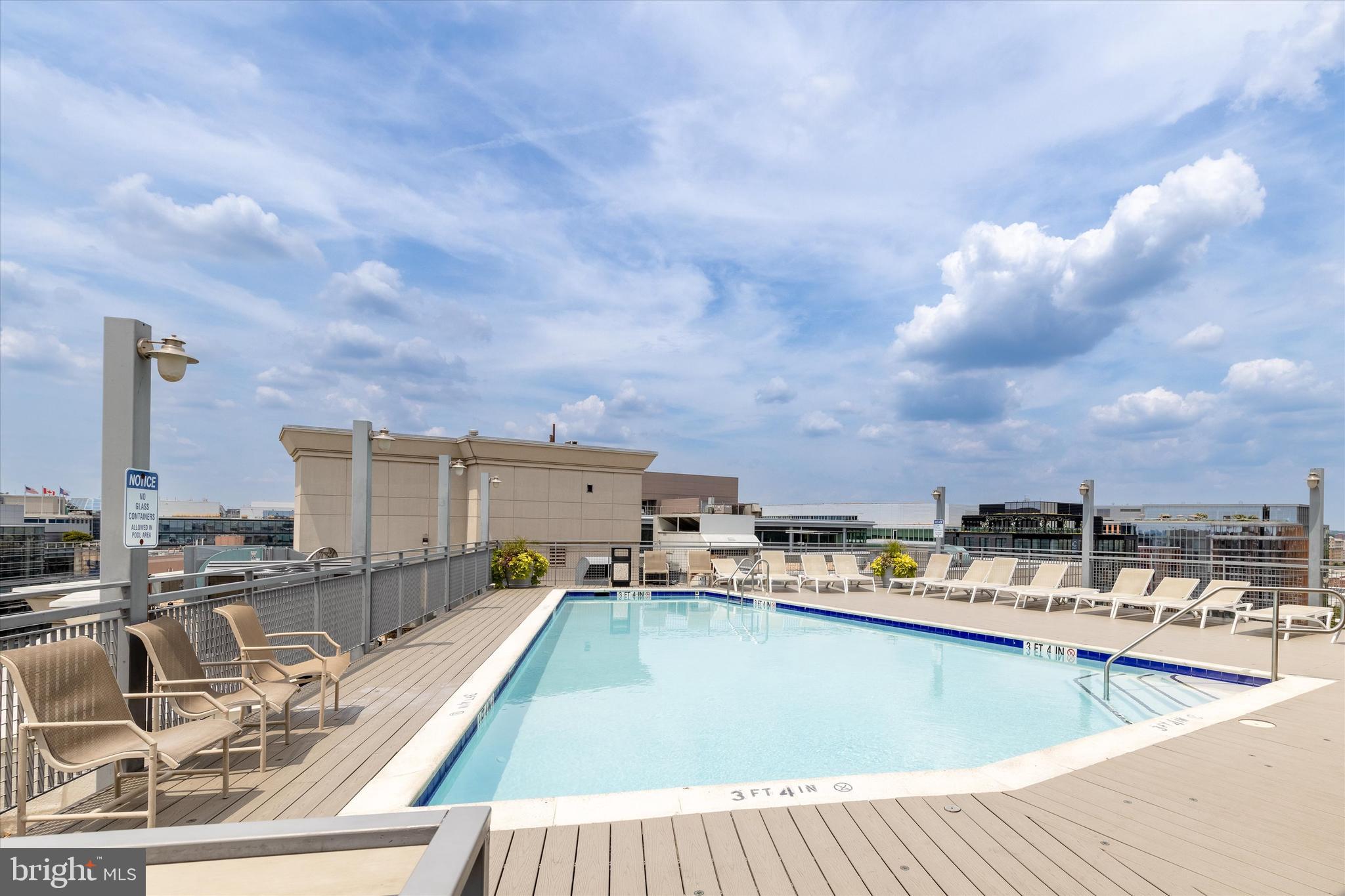 555 Massachusetts Ave NW #108