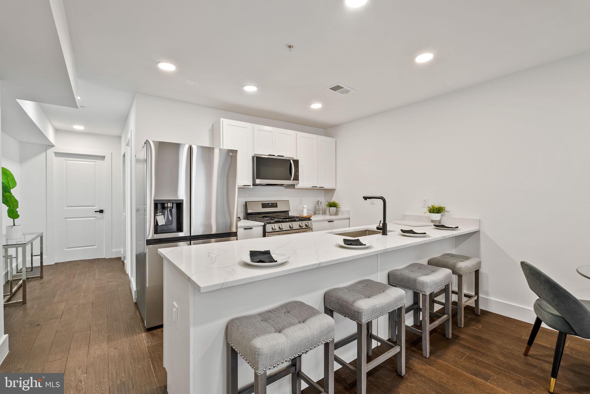 4725 3rd Pl NW #2