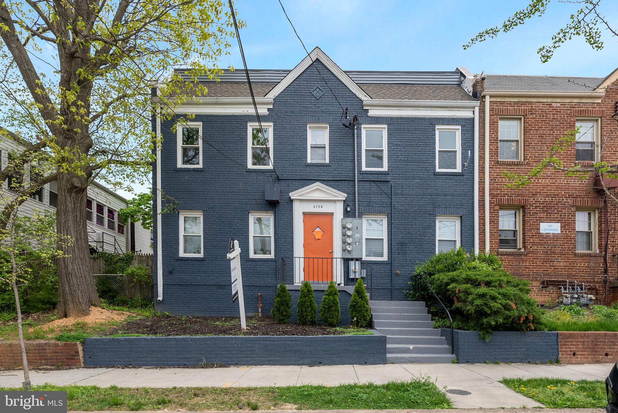 4725 3rd Pl NW #2