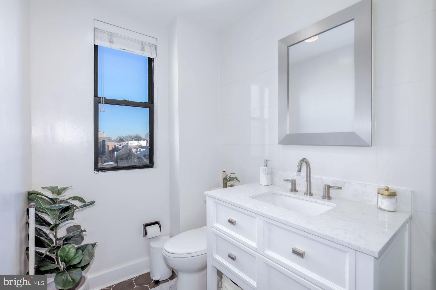 1915 16th St NW #401