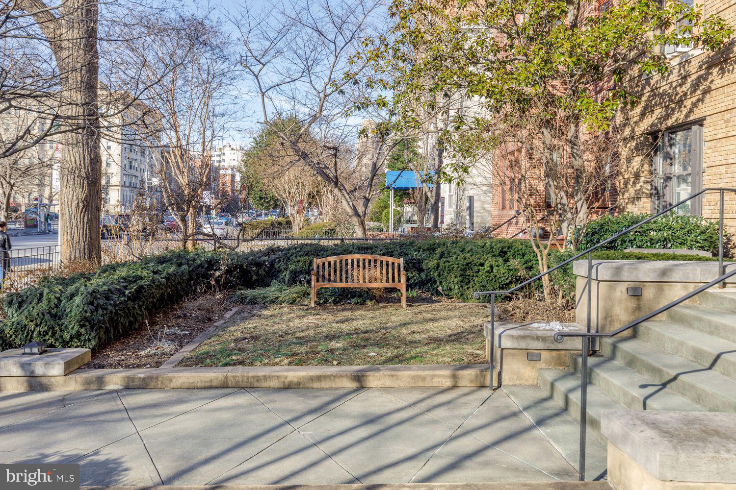 1915 16th St NW #401