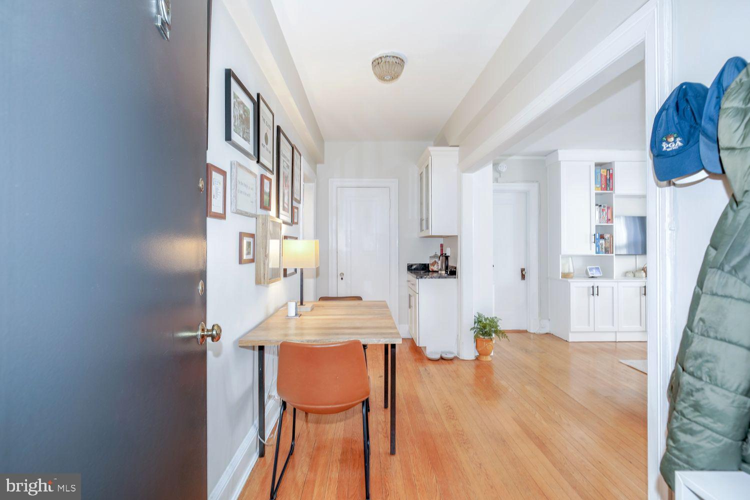 1915 16th St NW #401