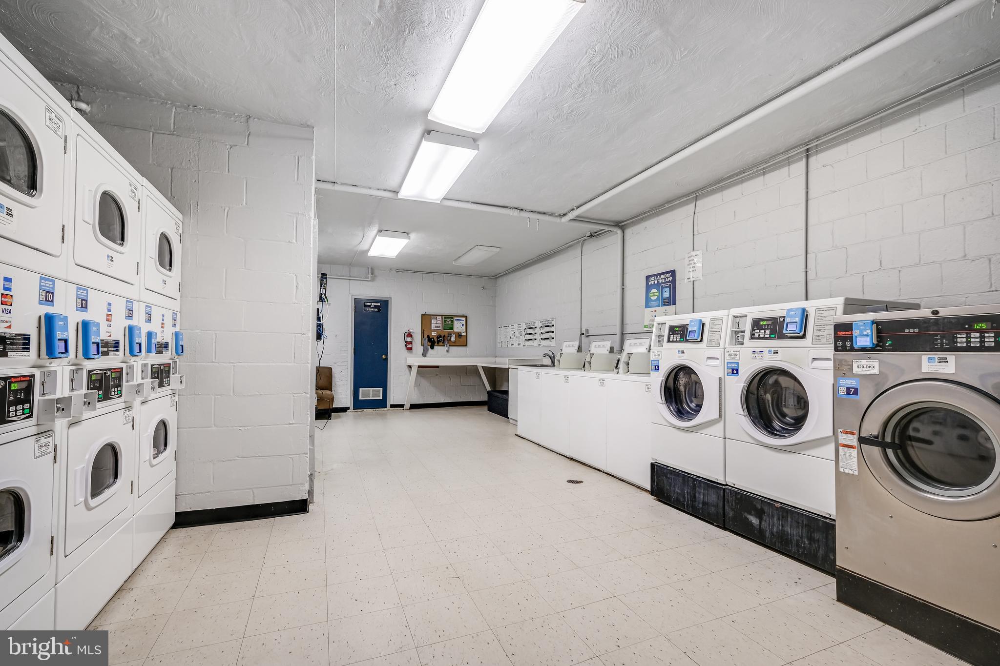 4114 Davis Pl NW #105