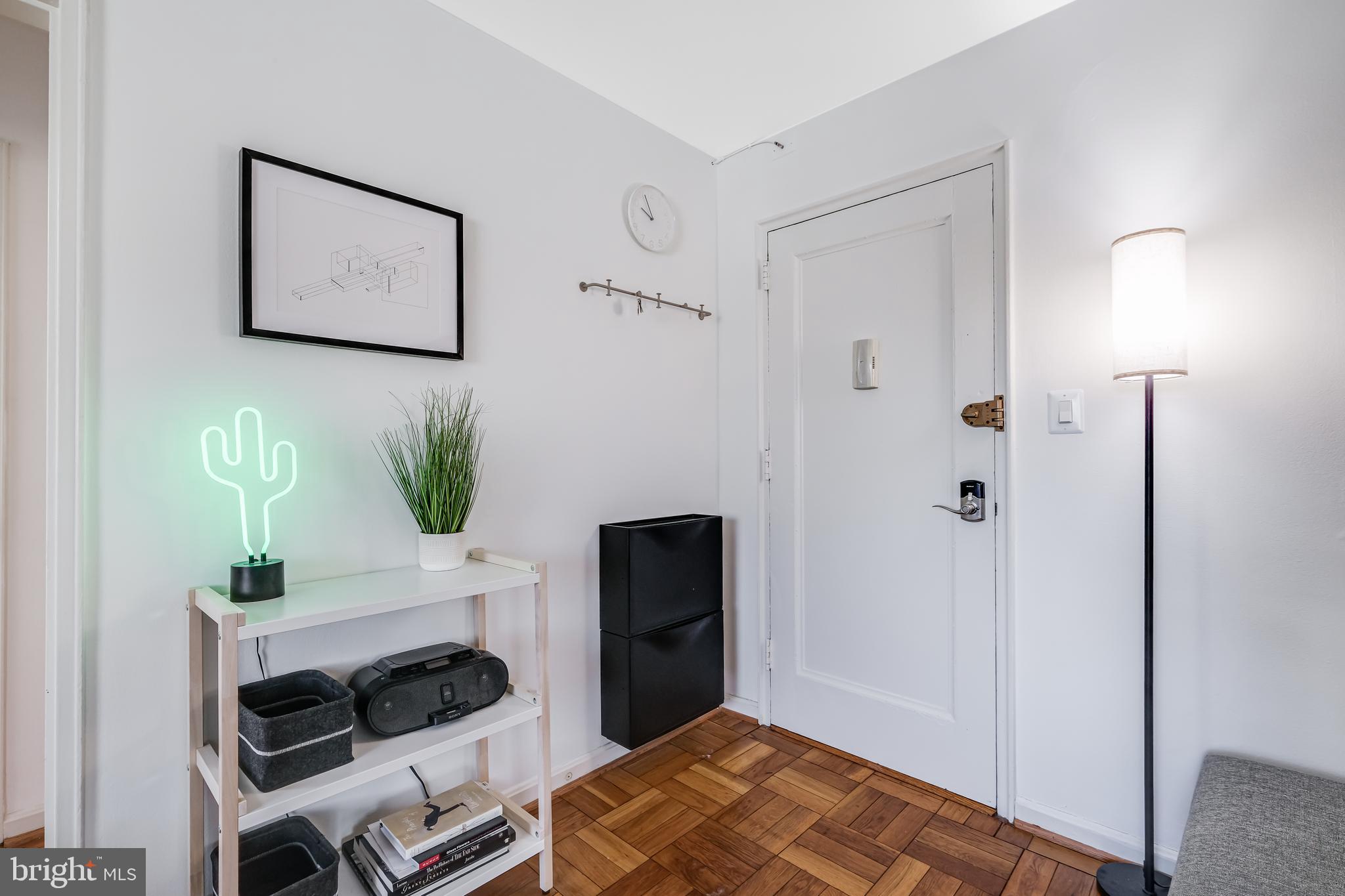 4114 Davis Pl NW #105