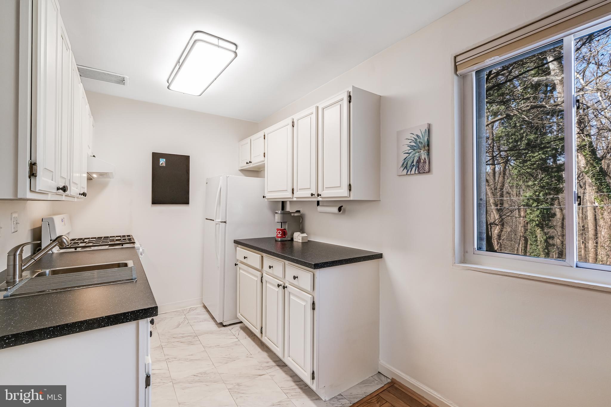 4114 Davis Pl NW #105