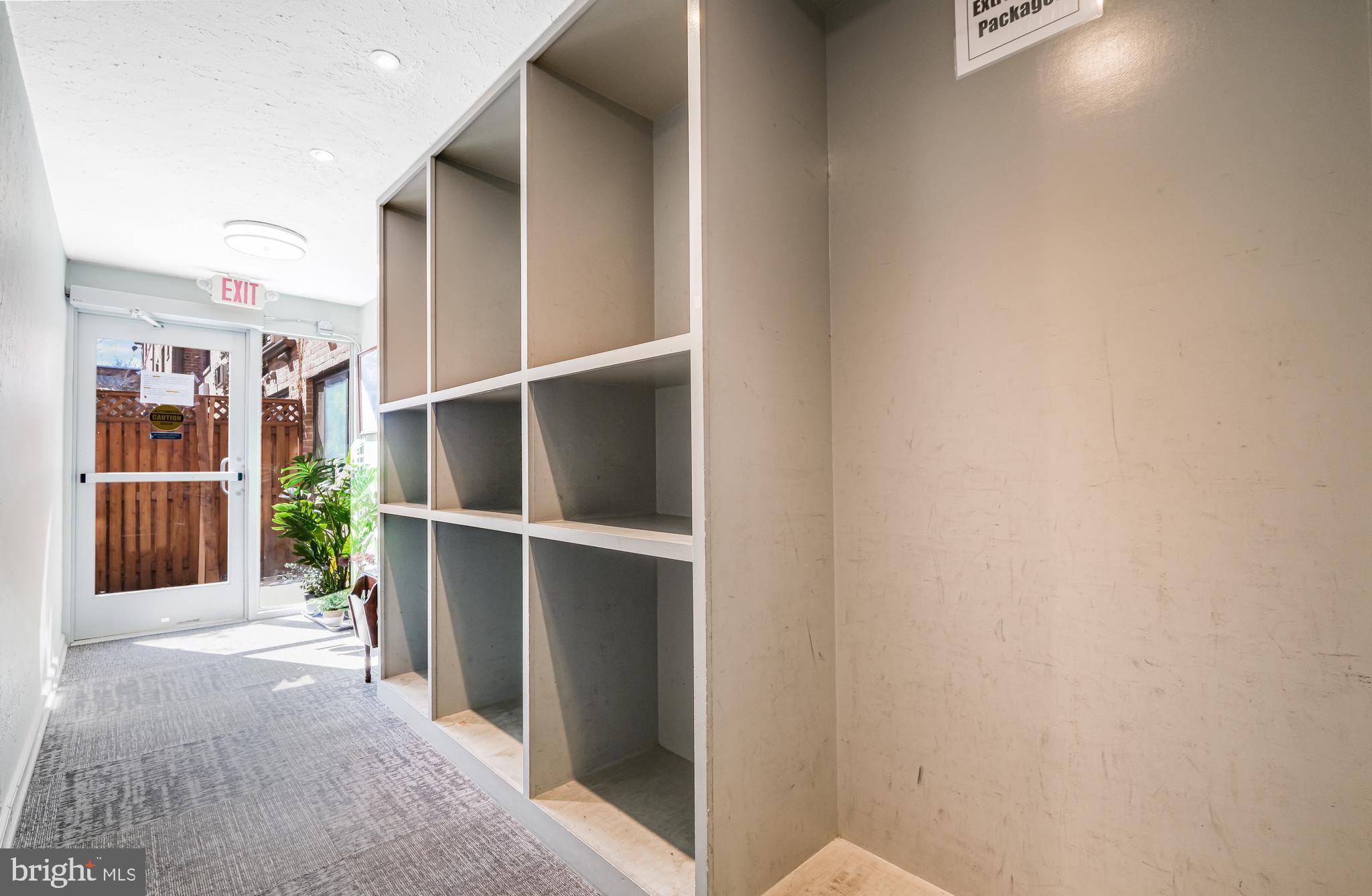 4114 Davis Pl NW #105