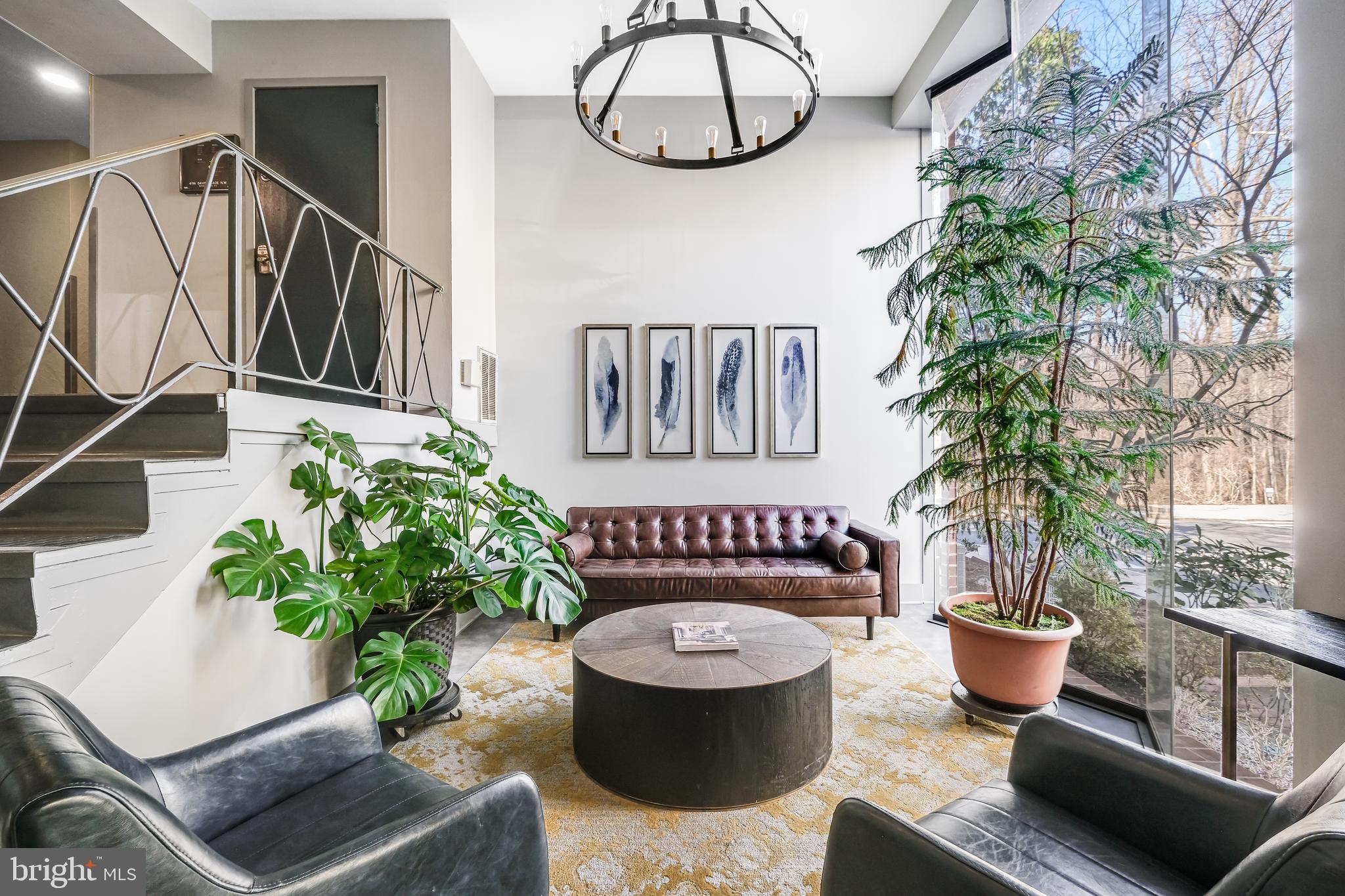 4114 Davis Pl NW #105