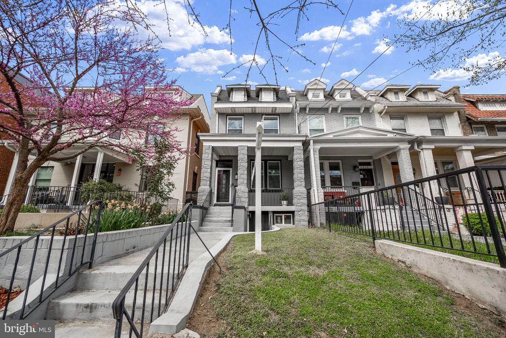 1315 Shepherd St NW