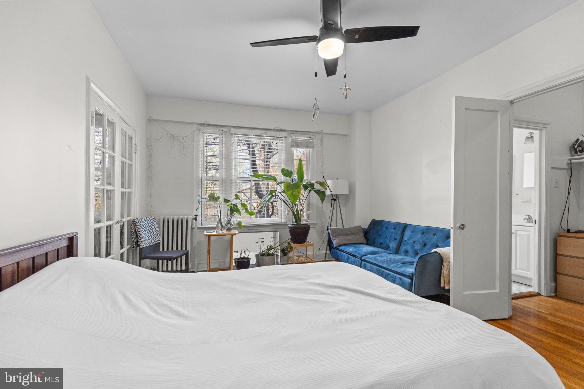 2032 Belmont Rd NW #204