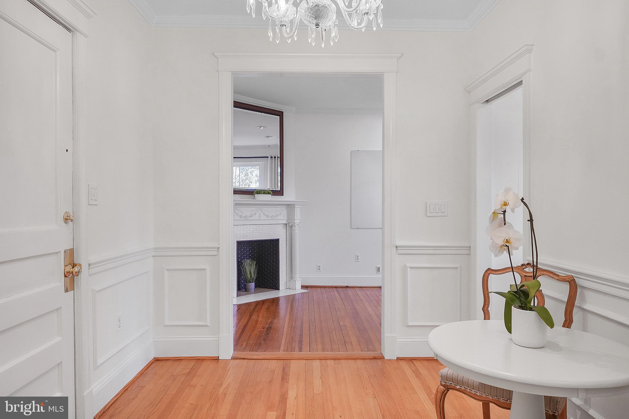 1657 31ST STREET NW 203