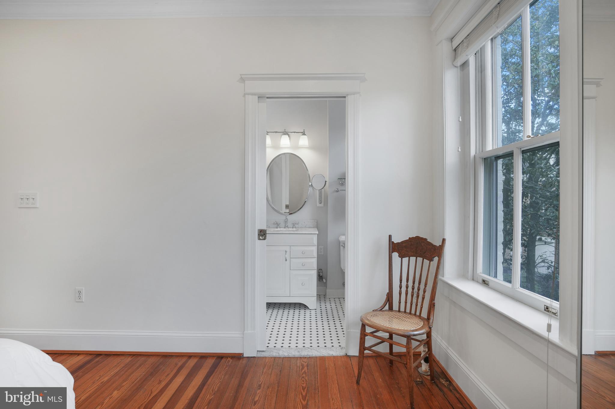 1657 31ST STREET NW 203