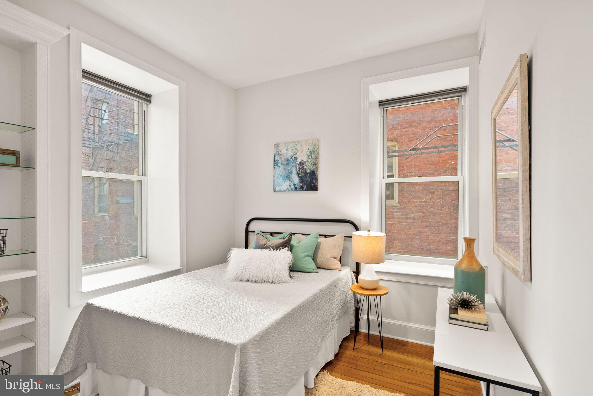 2000 16th St NW #103