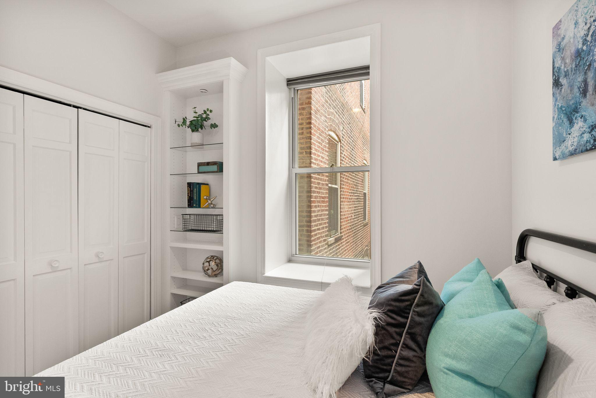 2000 16th St NW #103