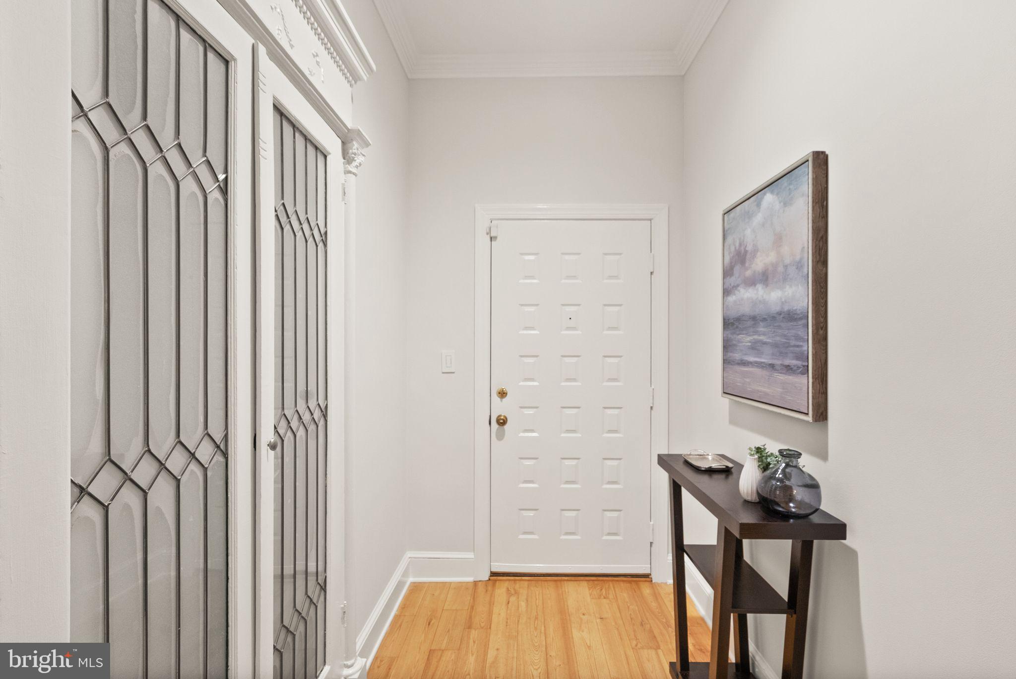 2000 16th St NW #103