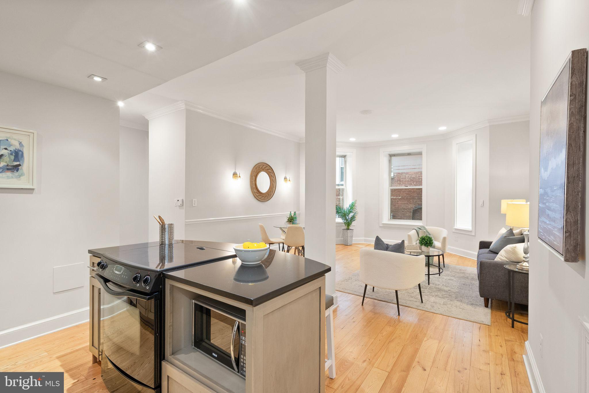 2000 16th St NW #103