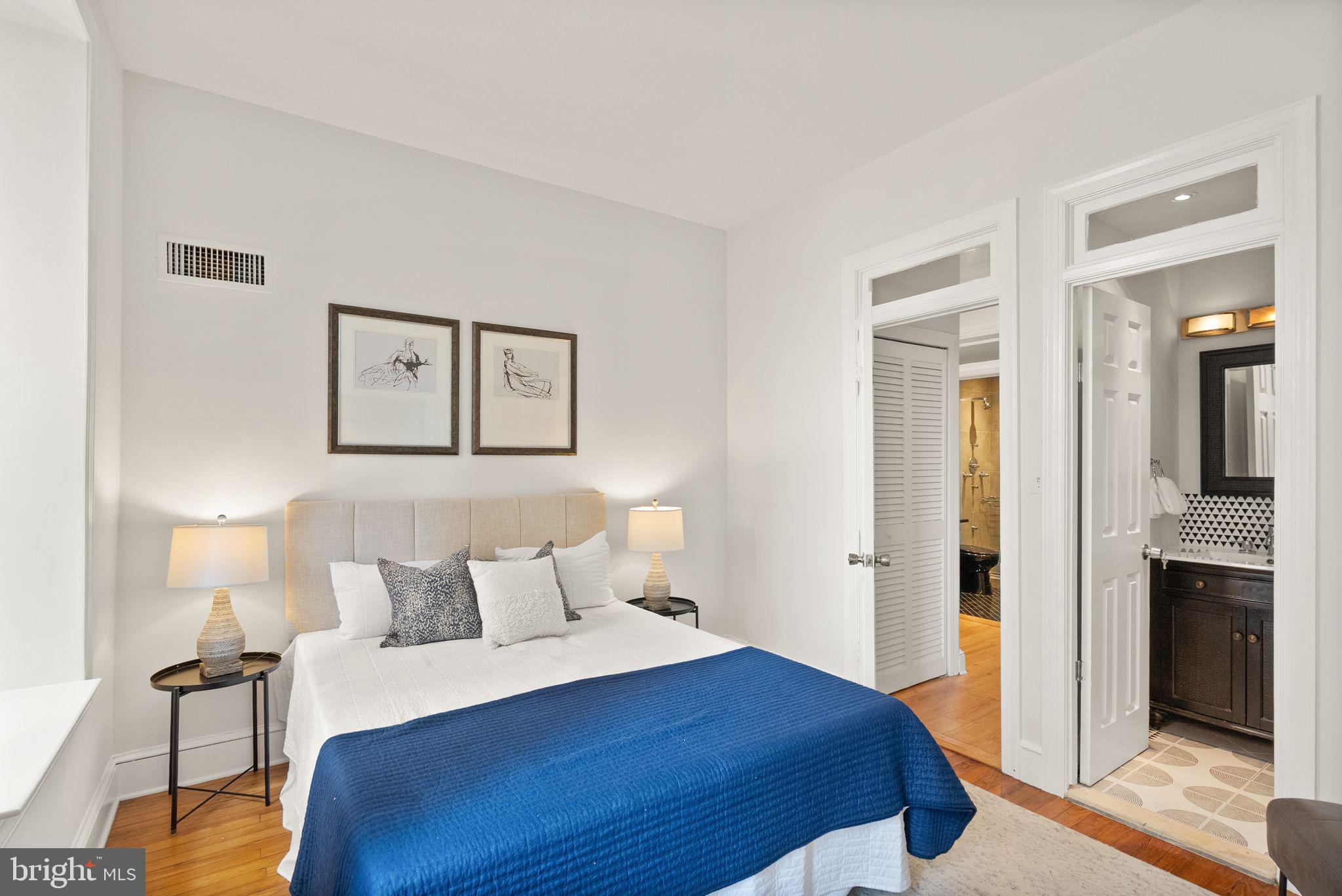 2000 16th St NW #103