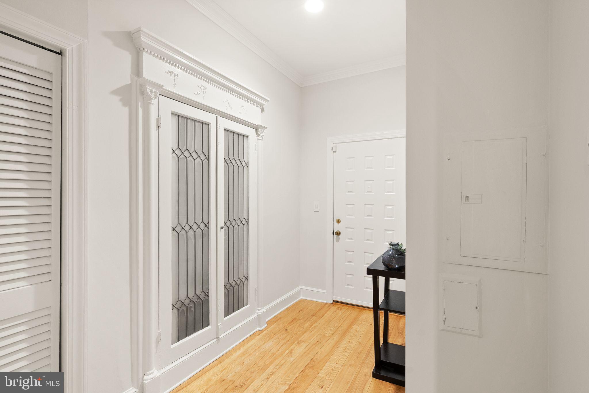 2000 16th St NW #103