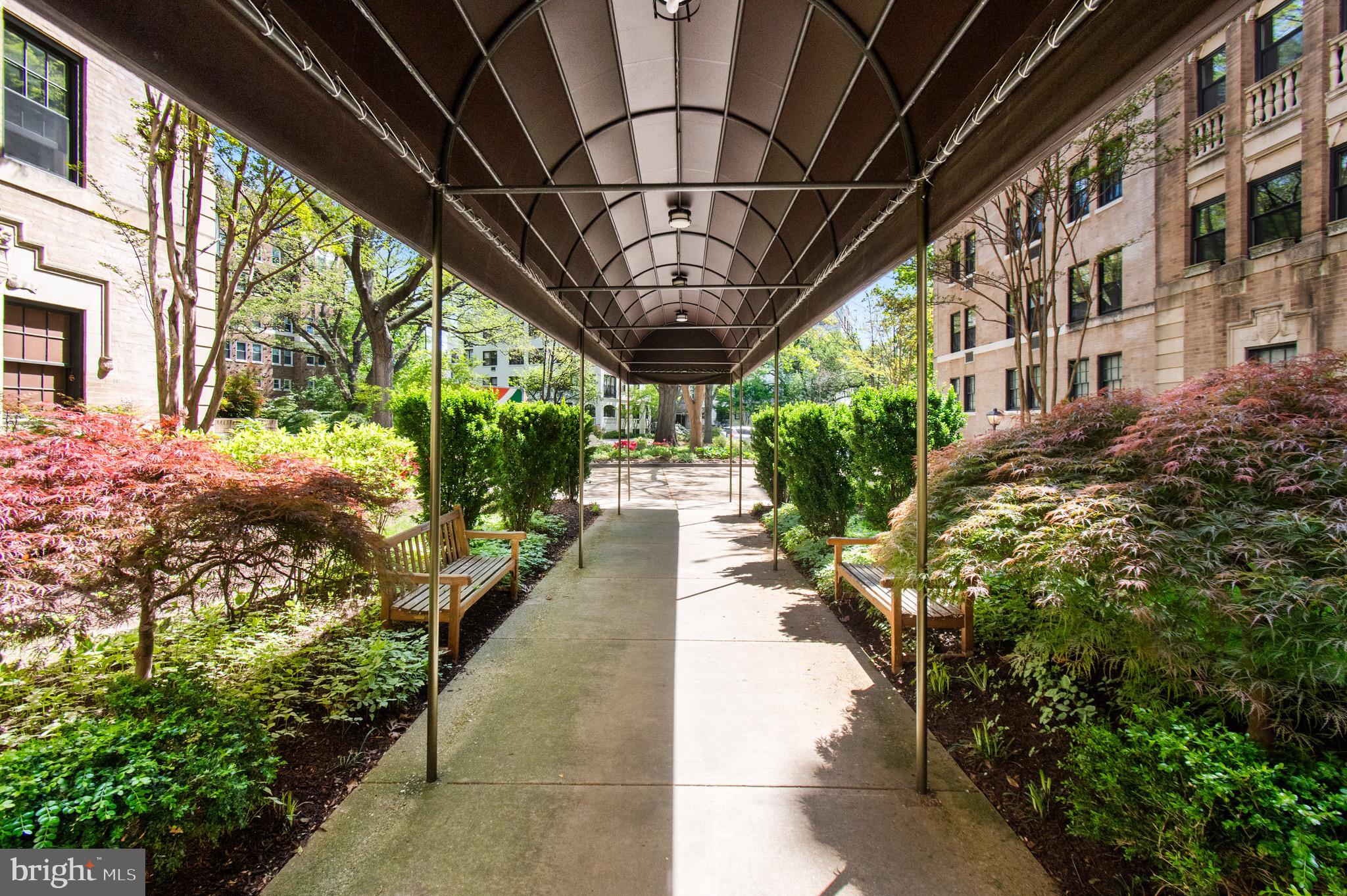 4700 Connecticut Ave NW #208