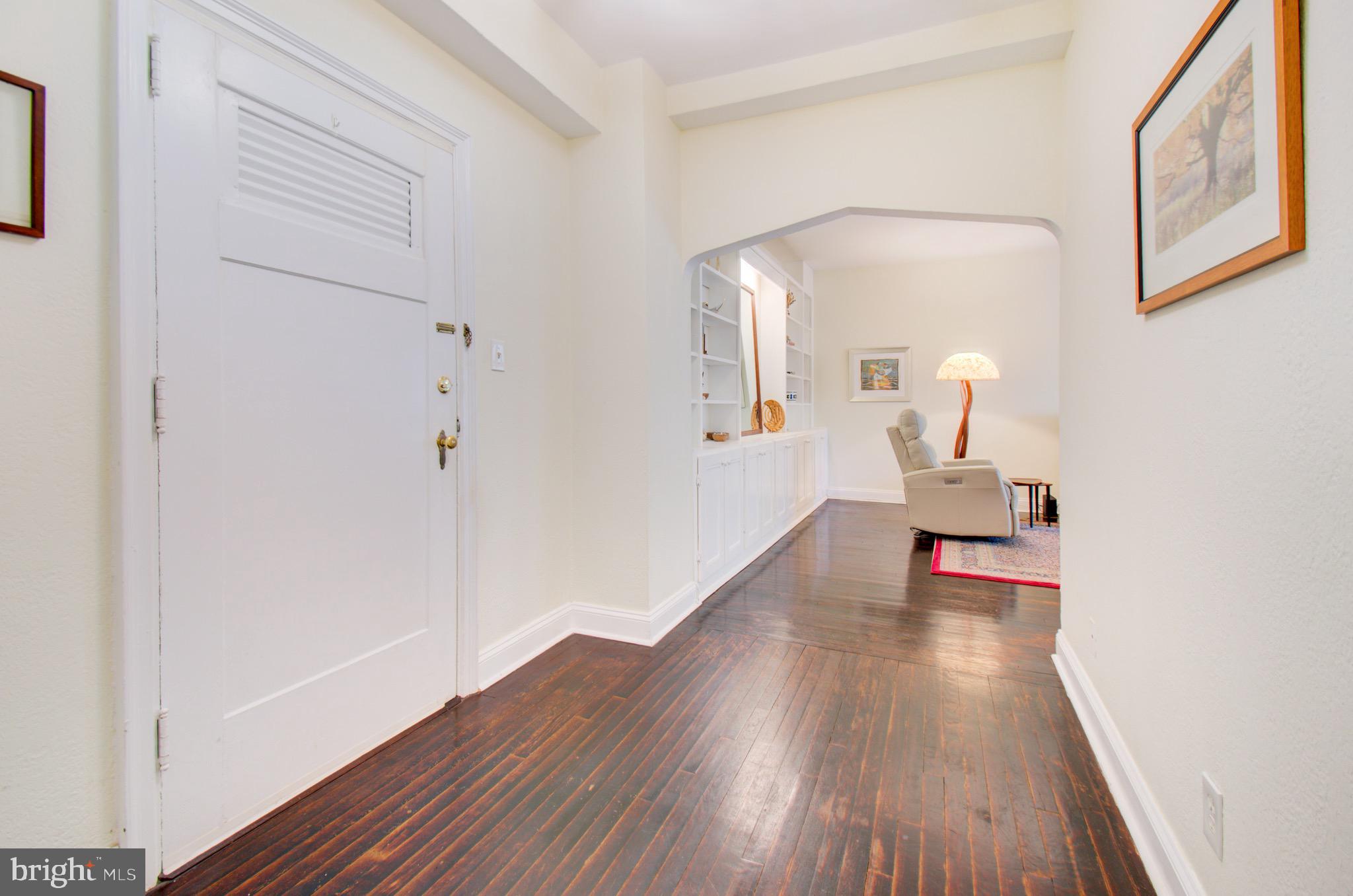 4700 Connecticut Ave NW #208