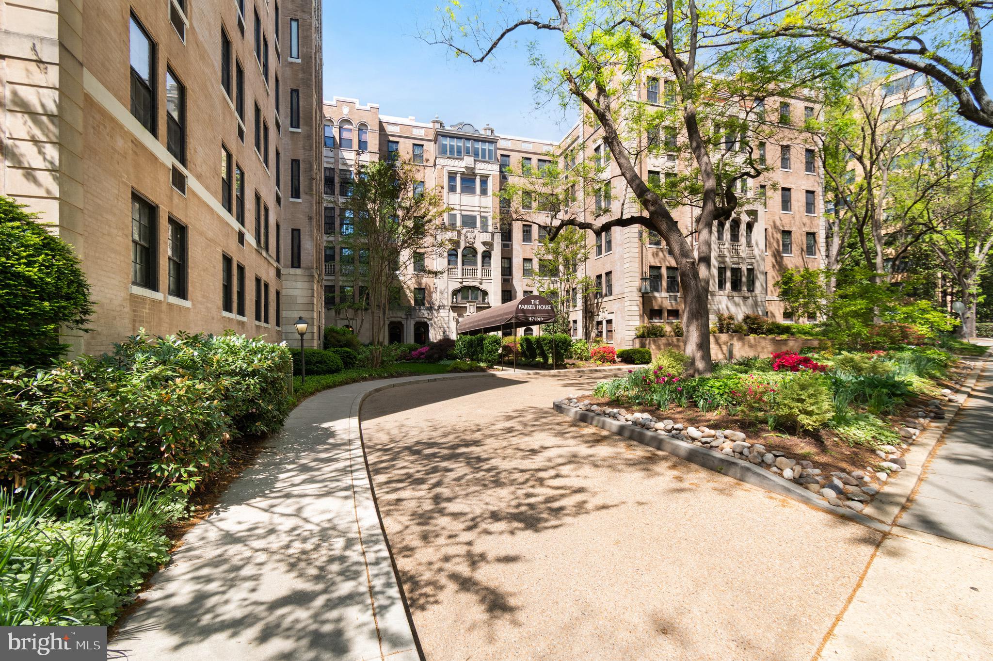 4700 Connecticut Ave NW #208