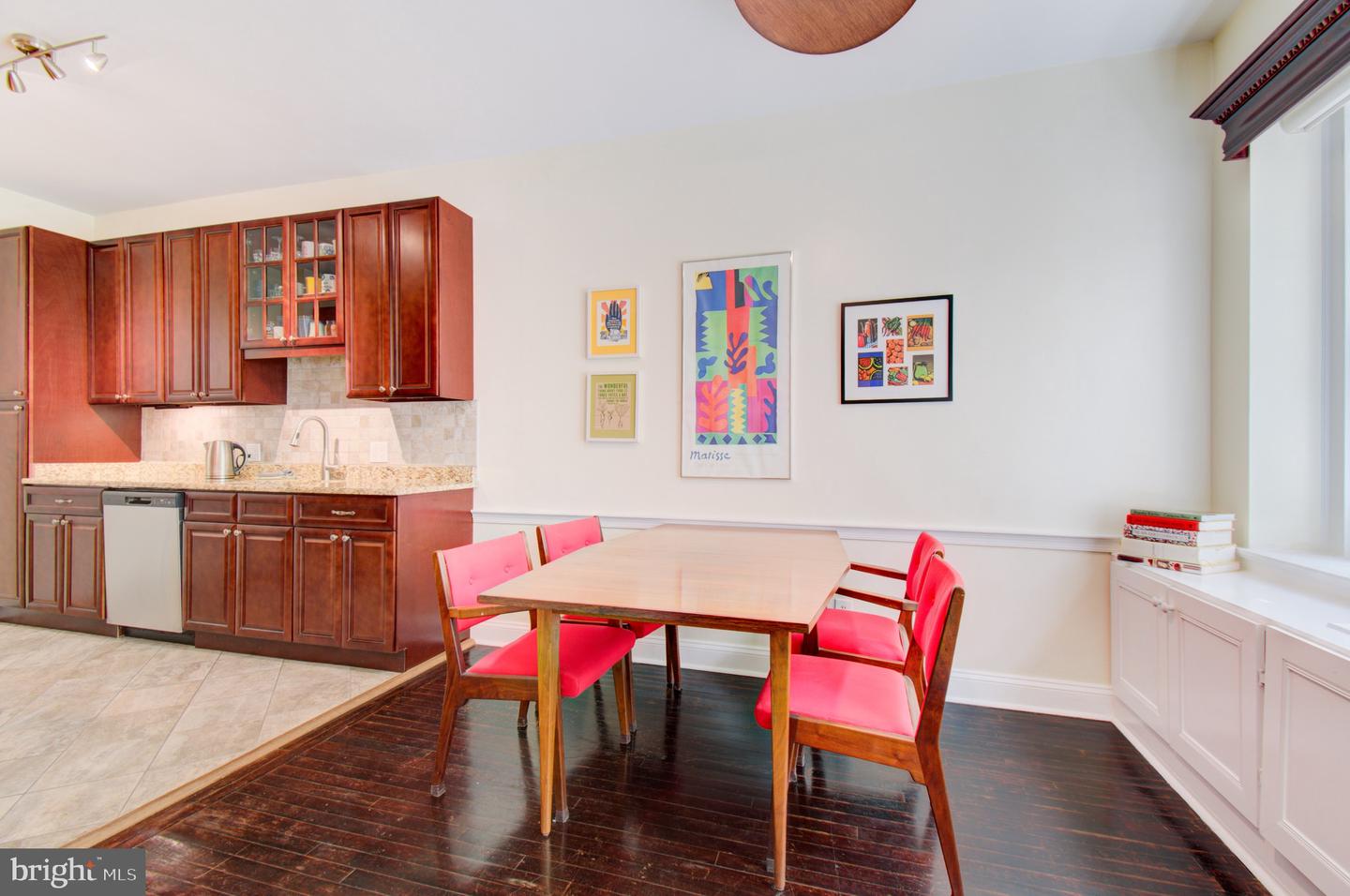 4700 Connecticut Ave NW #208