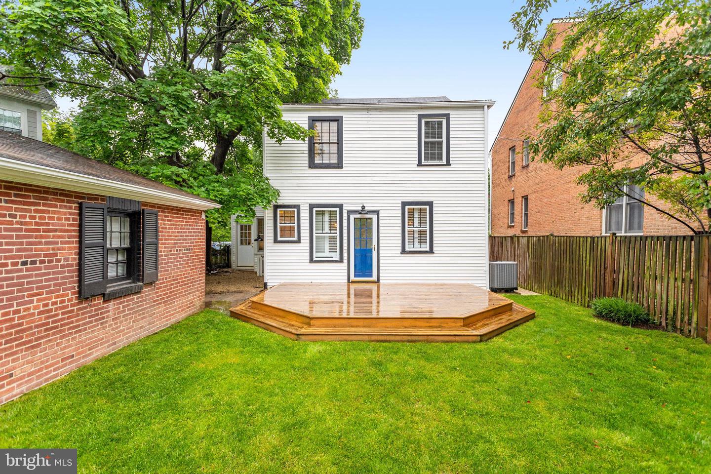3103 Oliver St NW