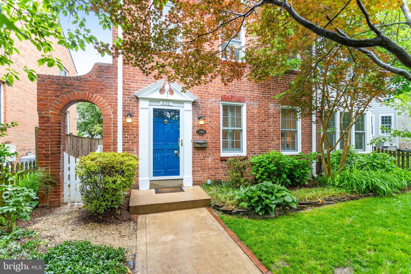 3103 Oliver St NW