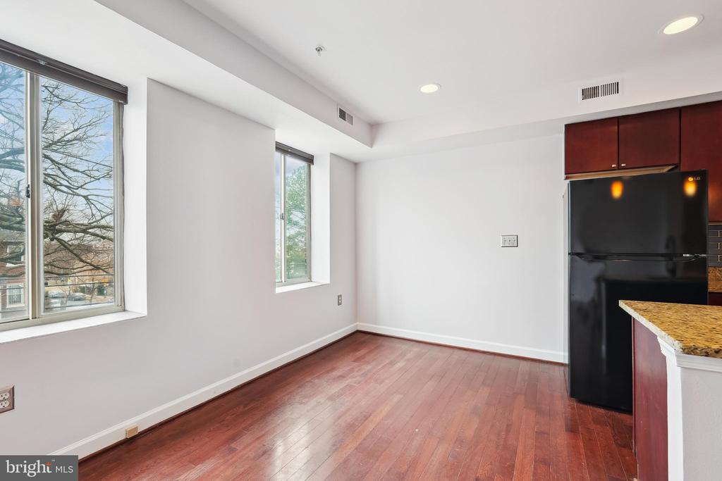 5401 9TH STREET NW 202