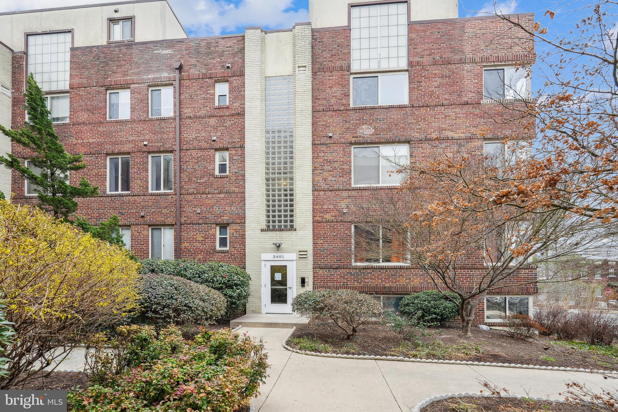 5401 9TH STREET NW 202