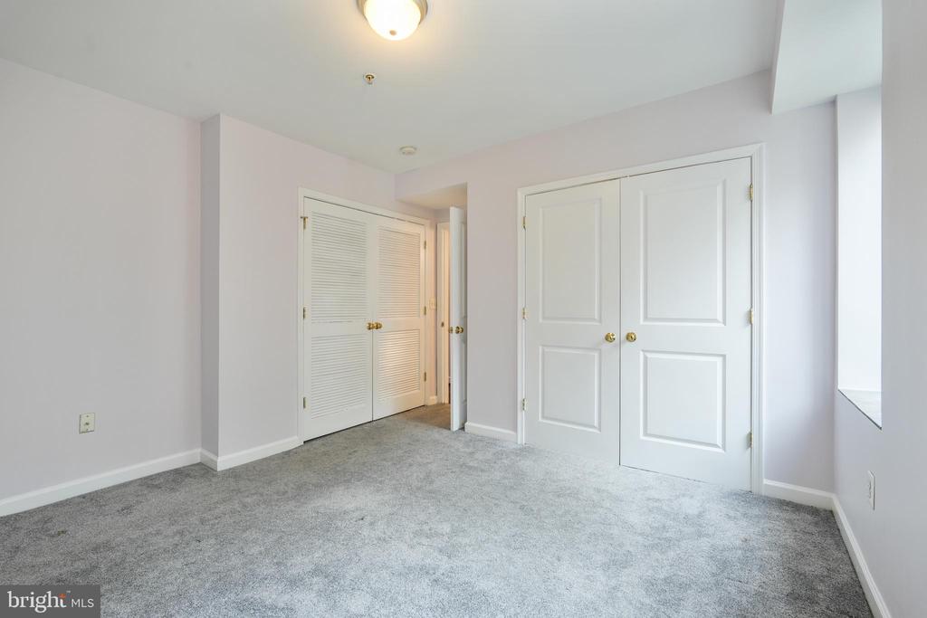 5401 9TH STREET NW 202
