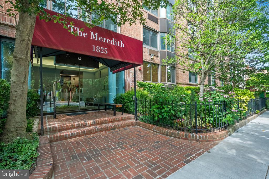 1825 T St NW #701