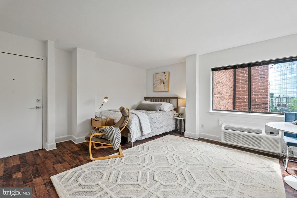 1825 T St NW #701