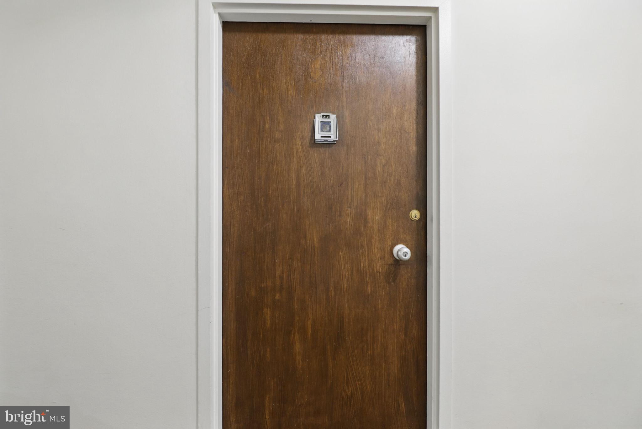 4200 Cathedral Ave NW #317