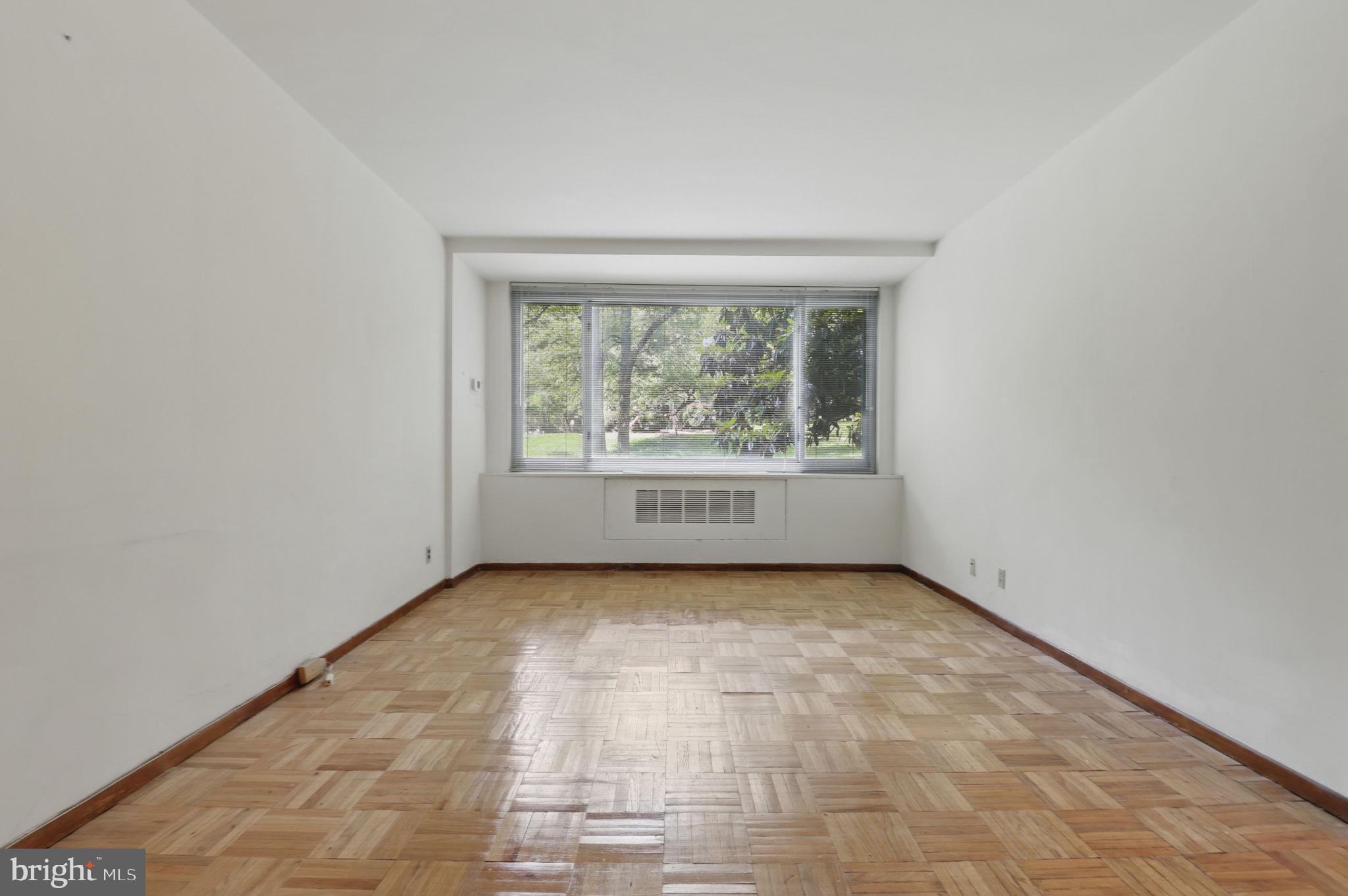 4200 Cathedral Ave NW #317