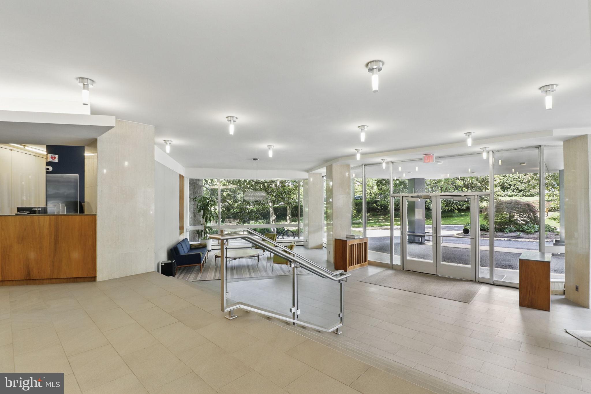 4200 Cathedral Ave NW #317