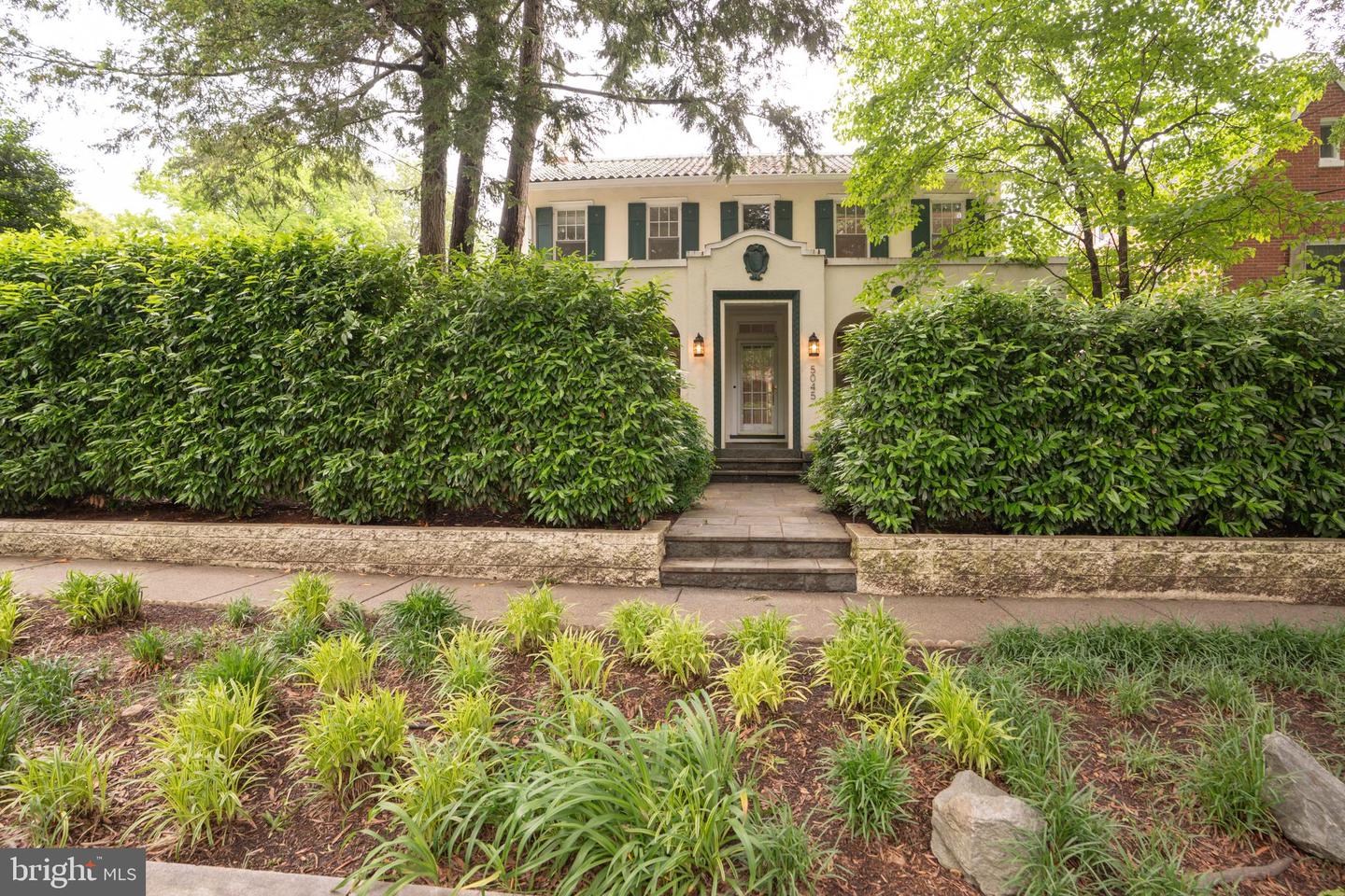 5045 Reno Rd NW