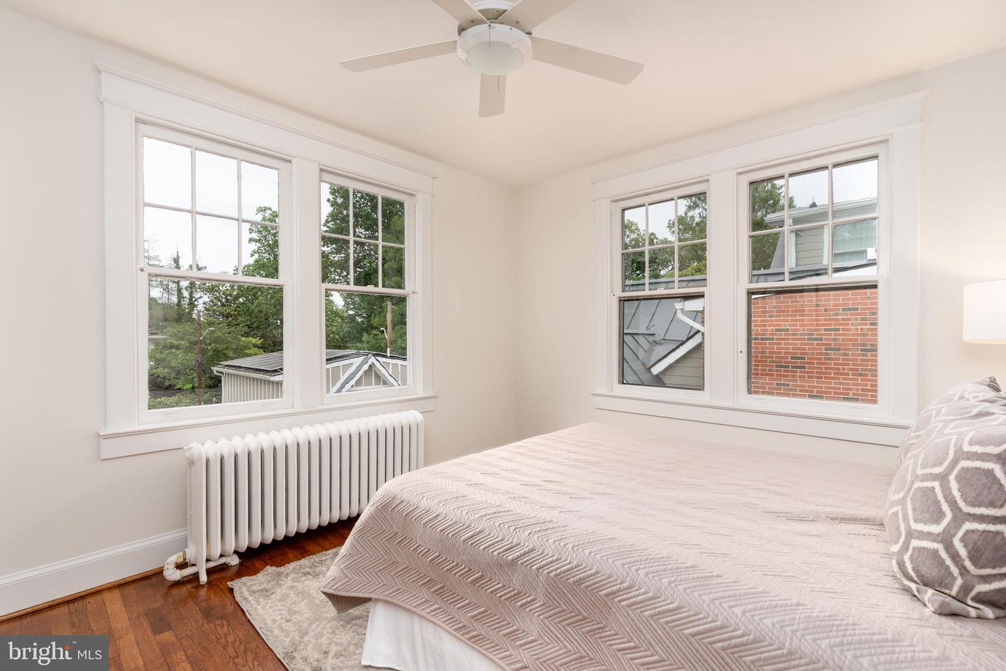 5045 Reno Rd NW
