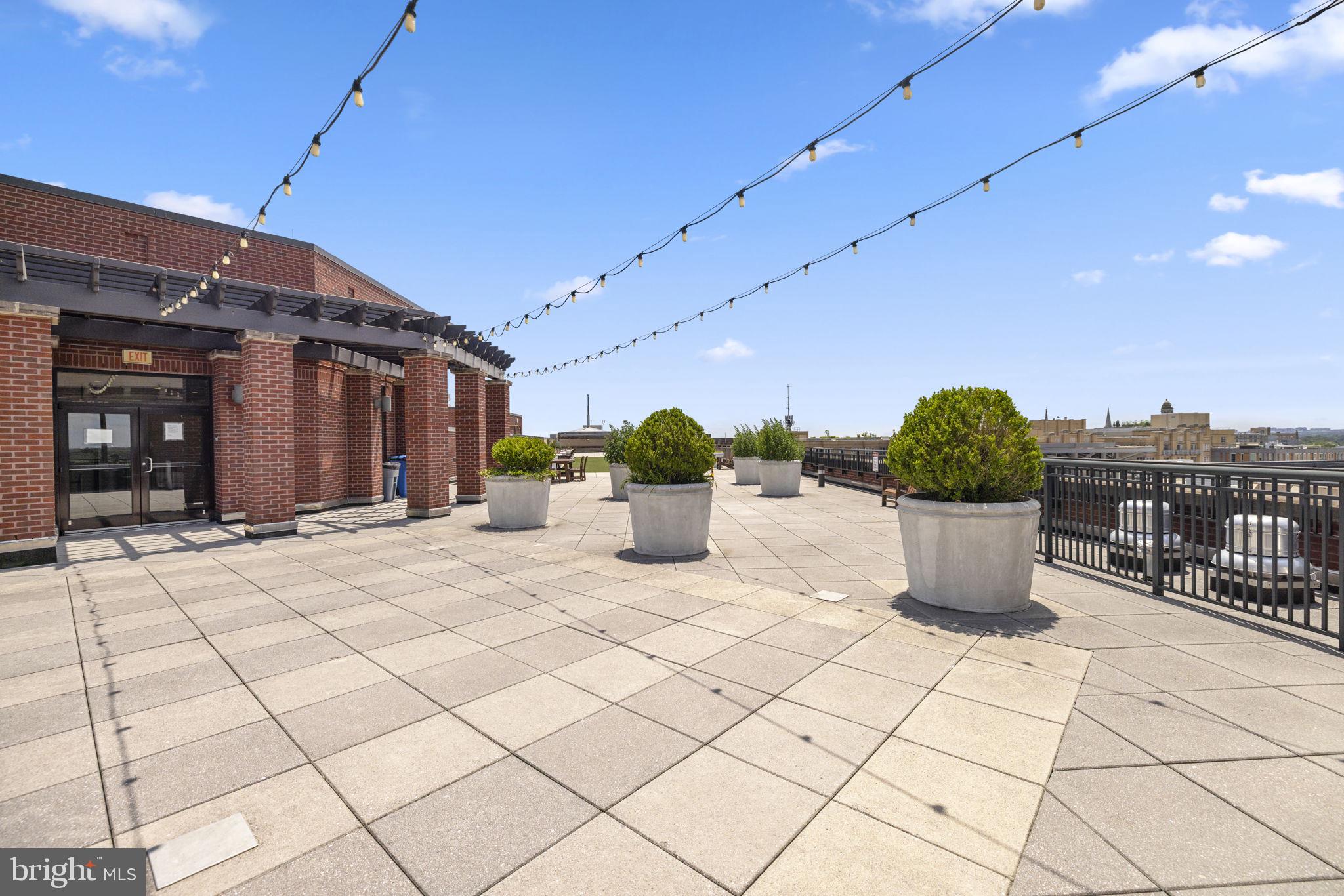 1390 KENYON STREET NW 524