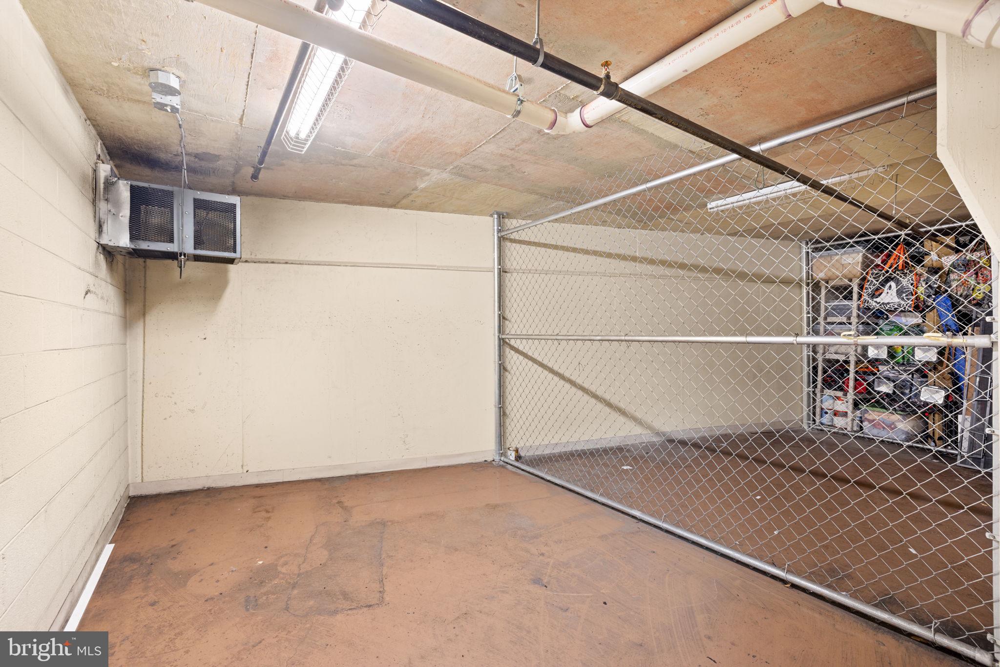 1390 KENYON STREET NW 524