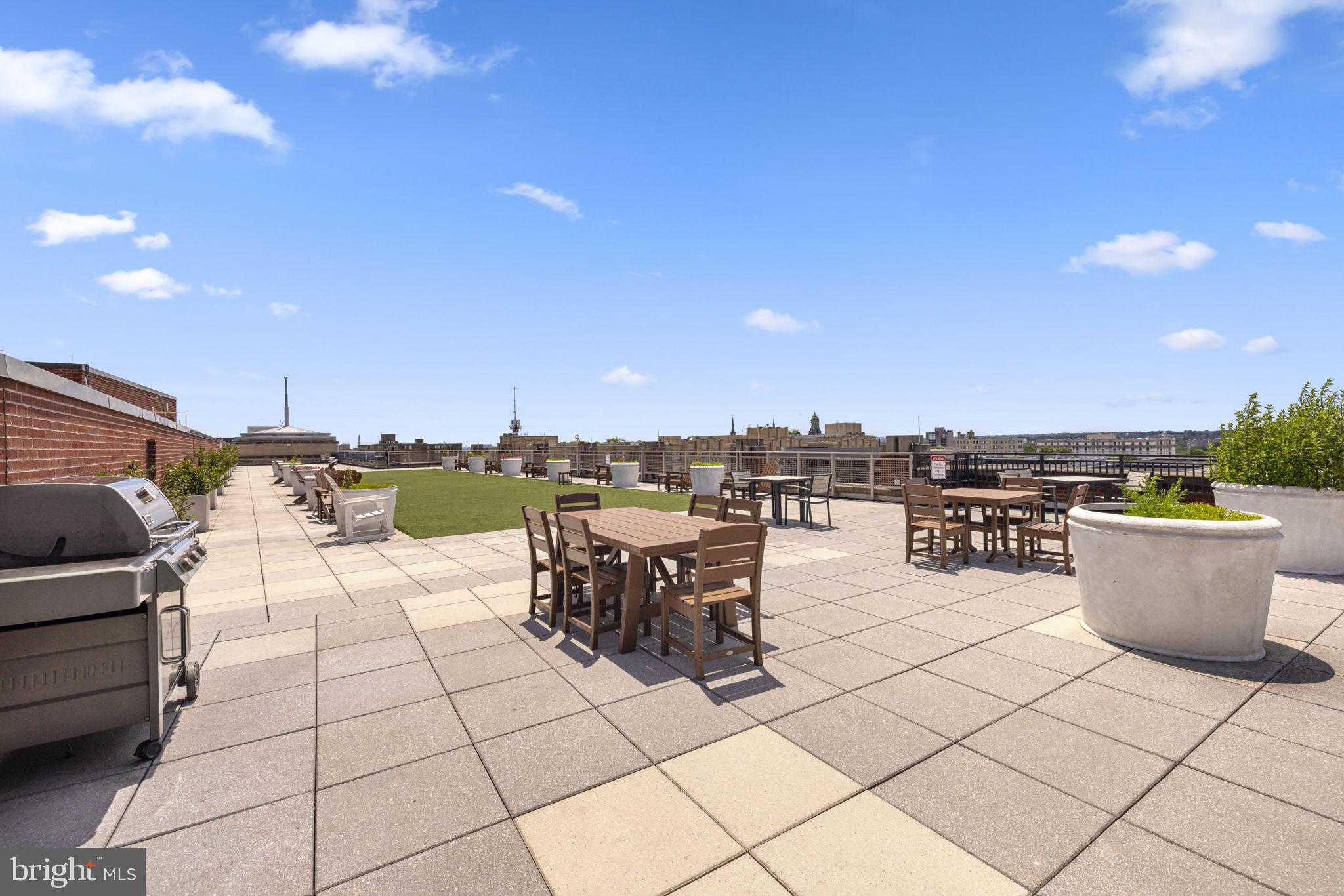 1390 KENYON STREET NW 524