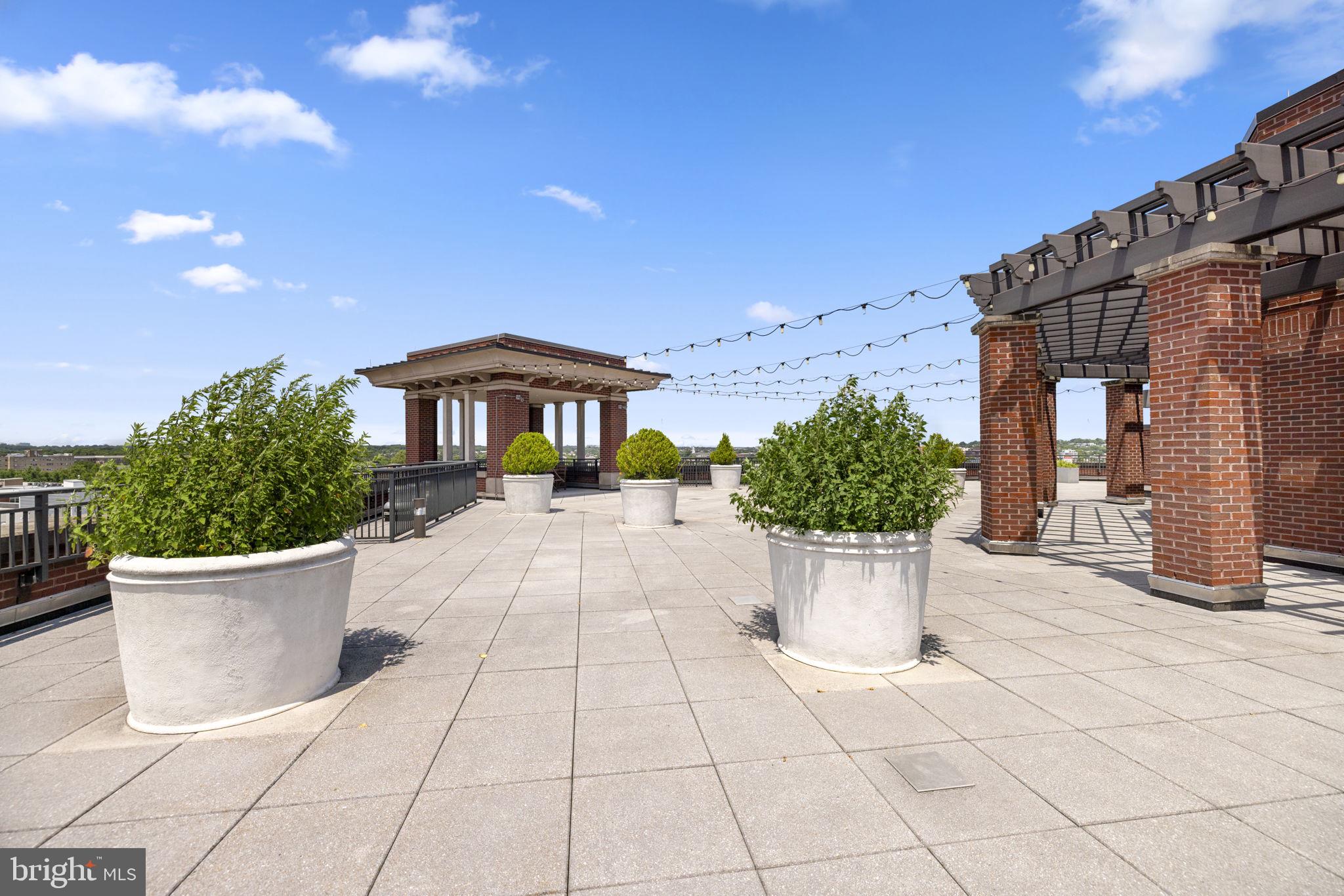 1390 KENYON STREET NW 524