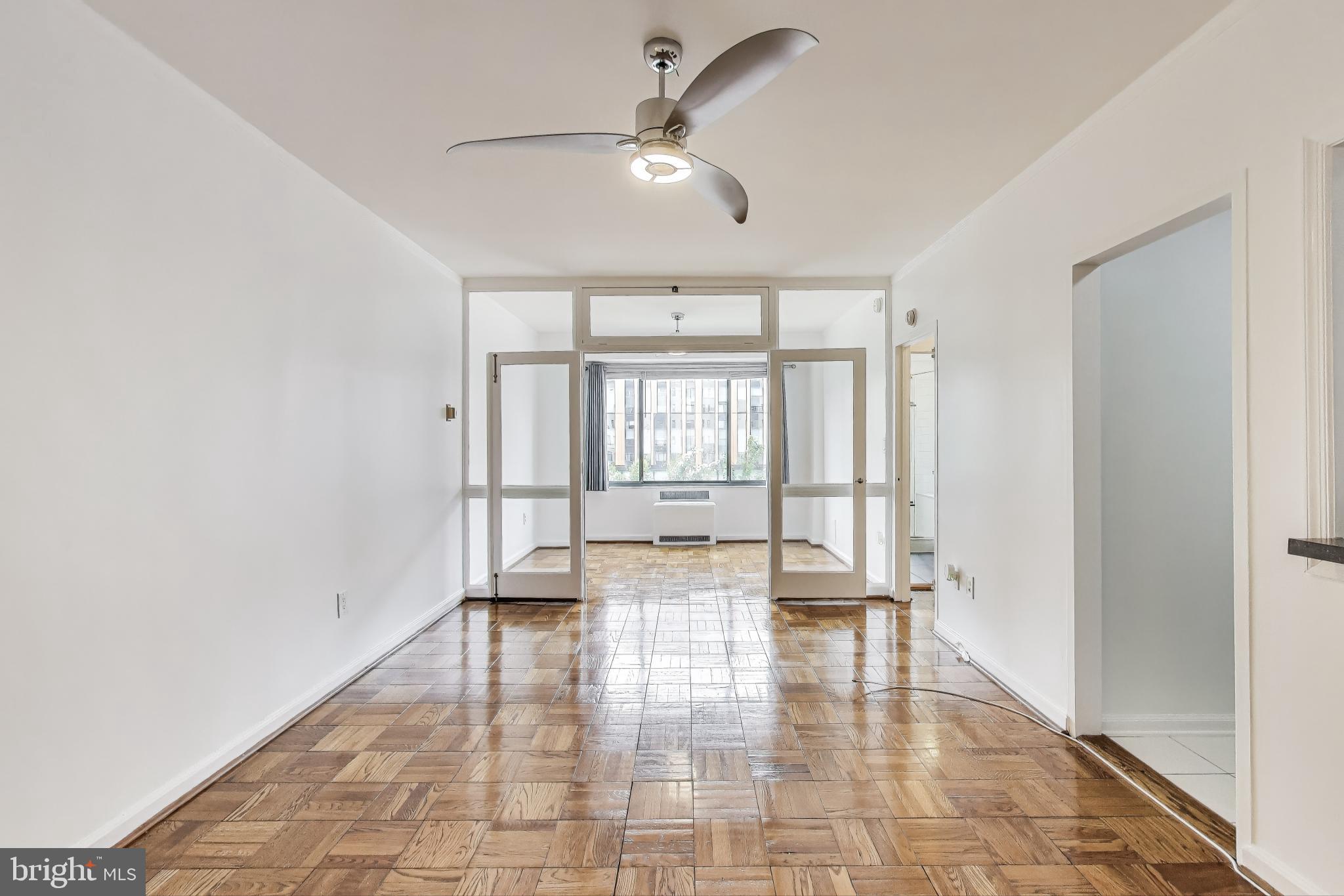 1 SCOTT CIRCLE NW 305