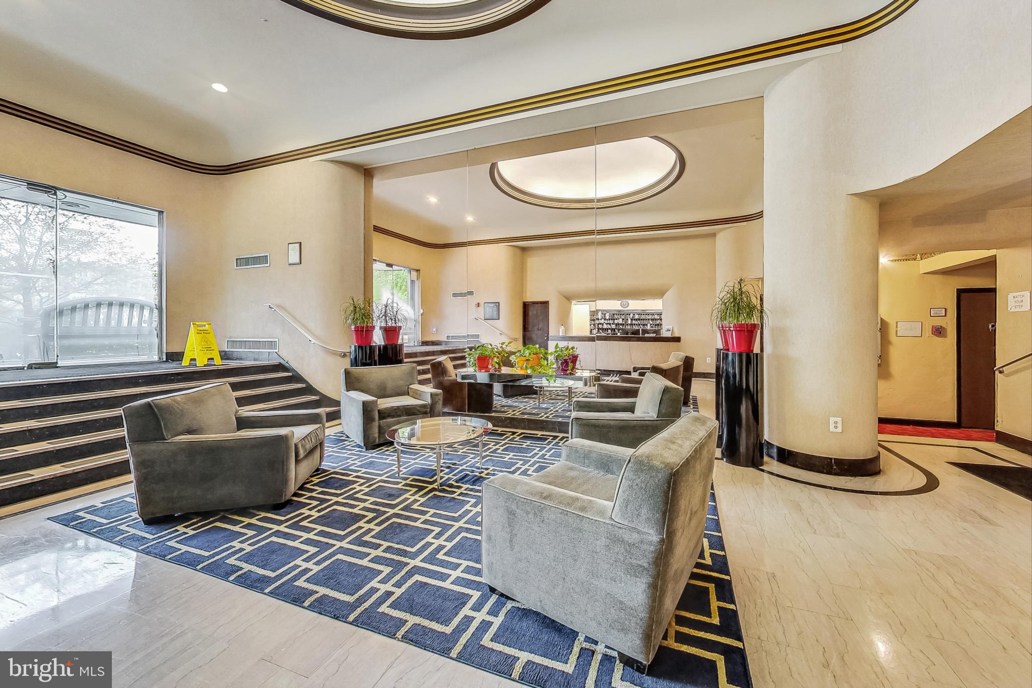 1 SCOTT CIRCLE NW 305