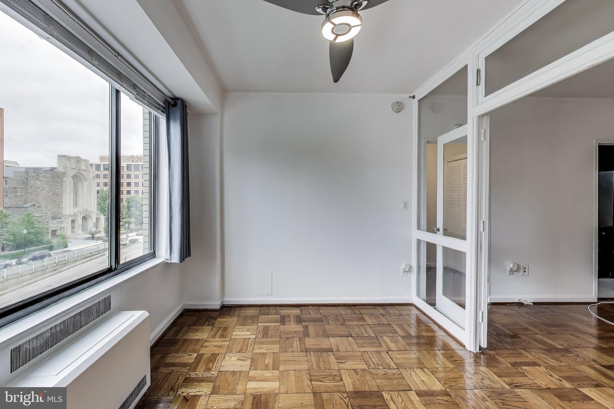 1 SCOTT CIRCLE NW 305