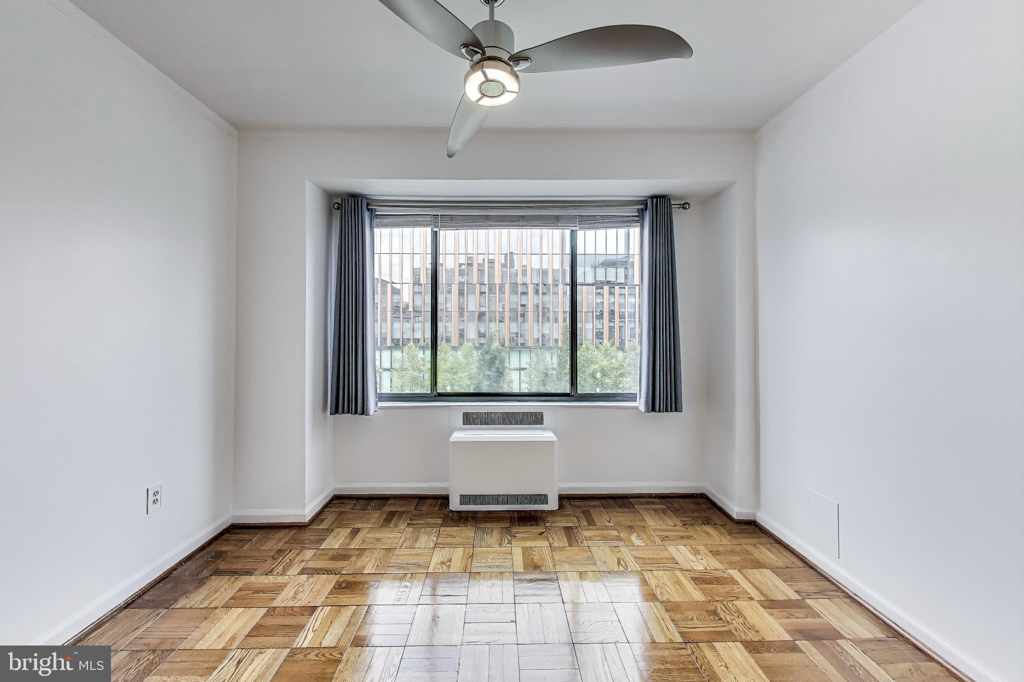 1 SCOTT CIRCLE NW 305