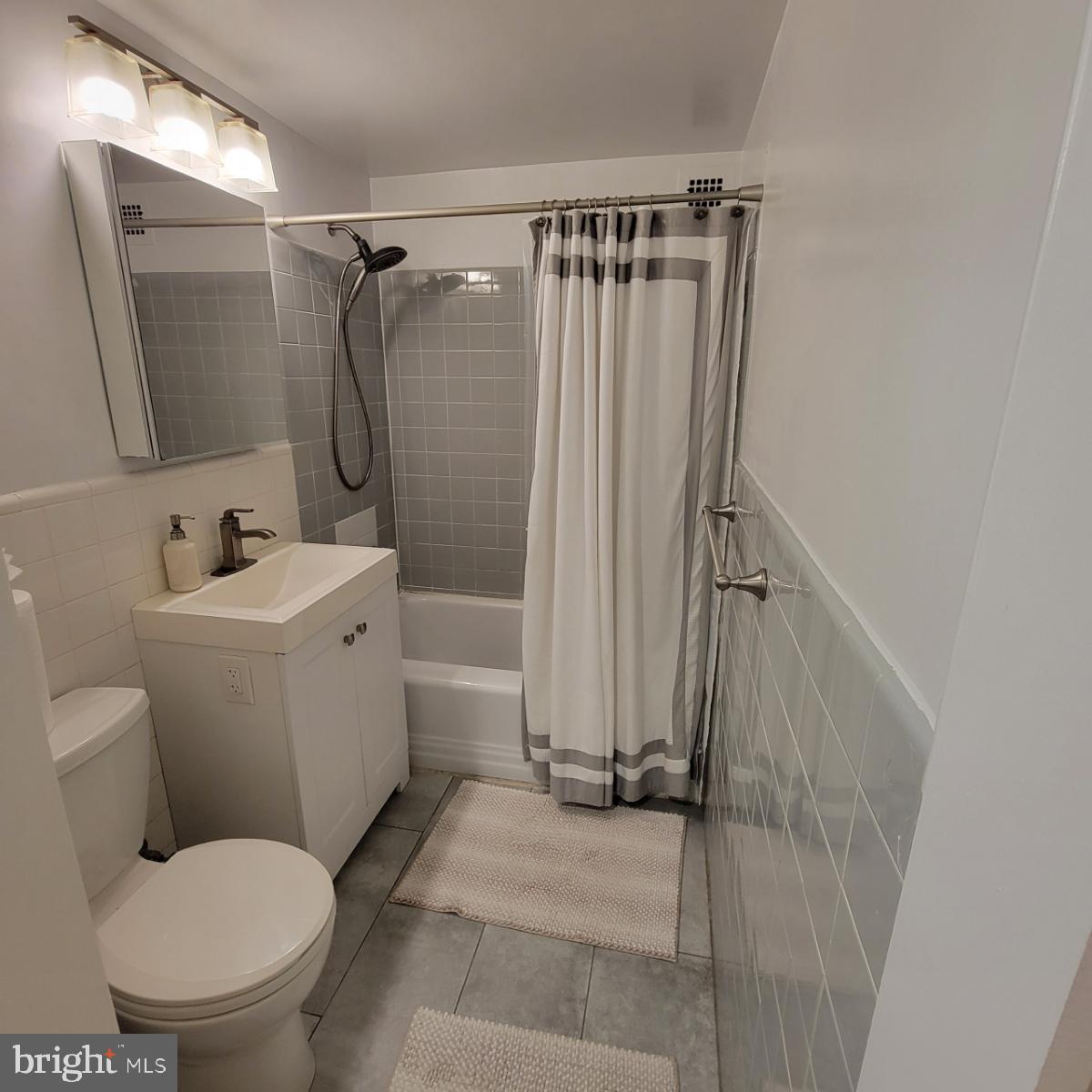 4740 CONNECTICUT AVENUE NW 107