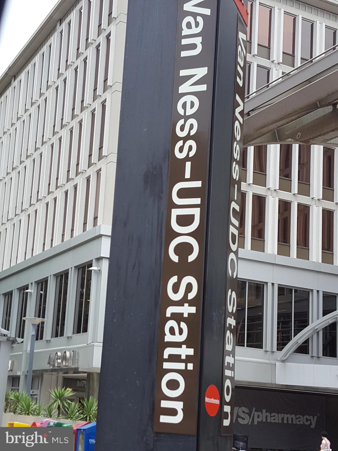 4740 CONNECTICUT AVENUE NW 107