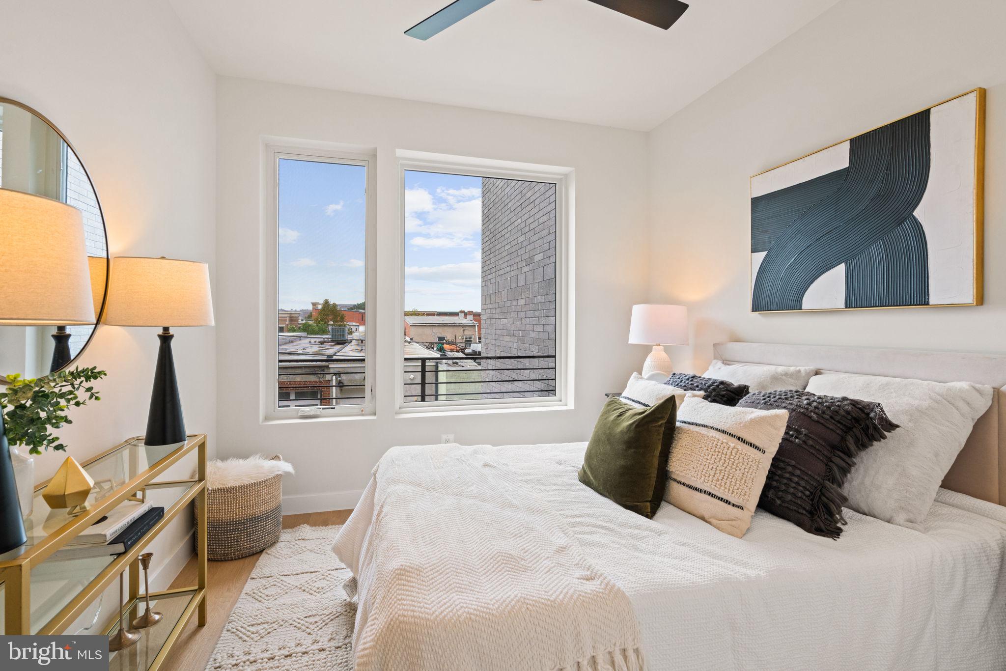 733 8TH STREET SE 202