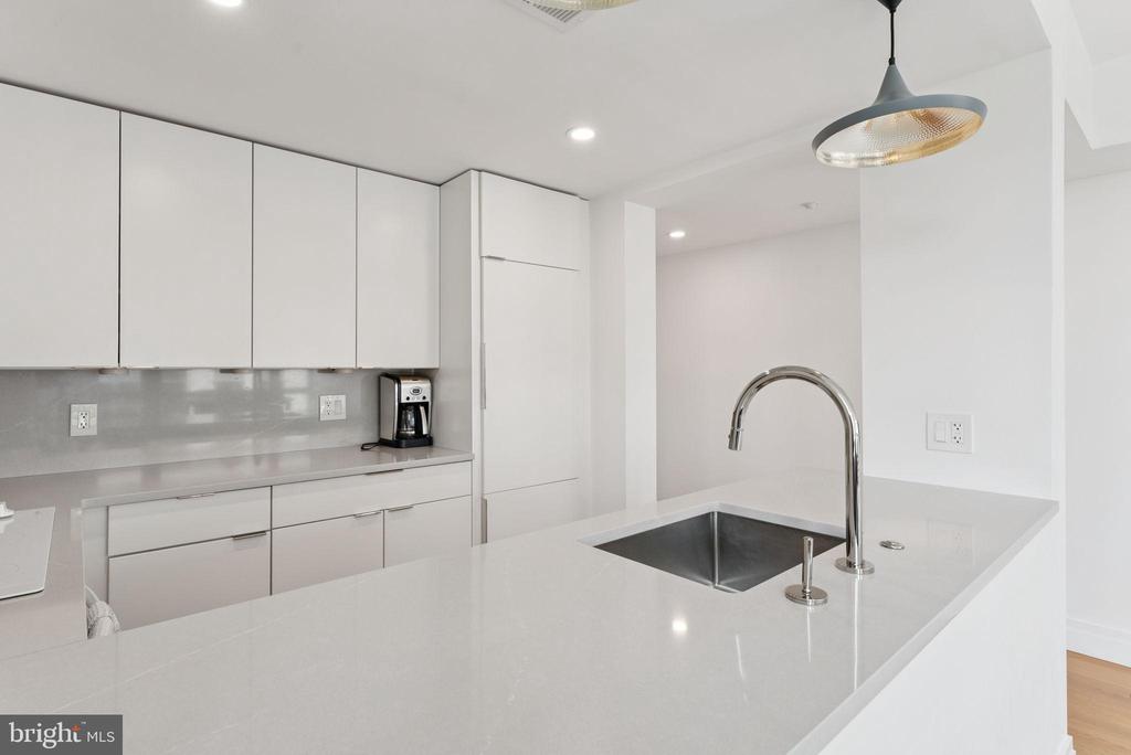 1150 K STREET NW 1002