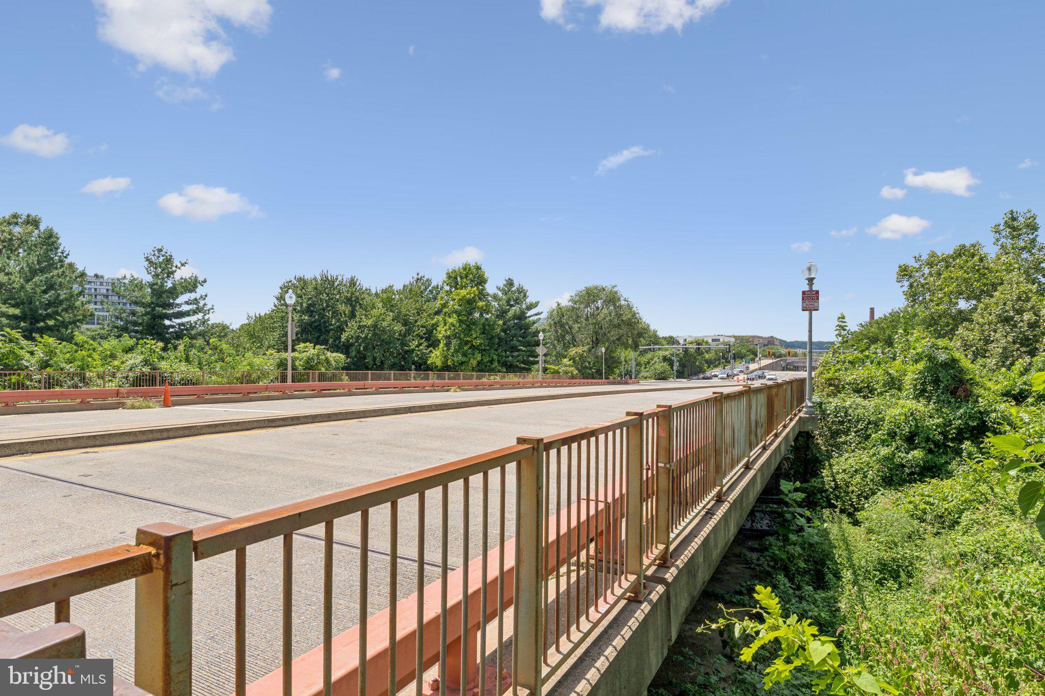 2515 K STREET NW 109